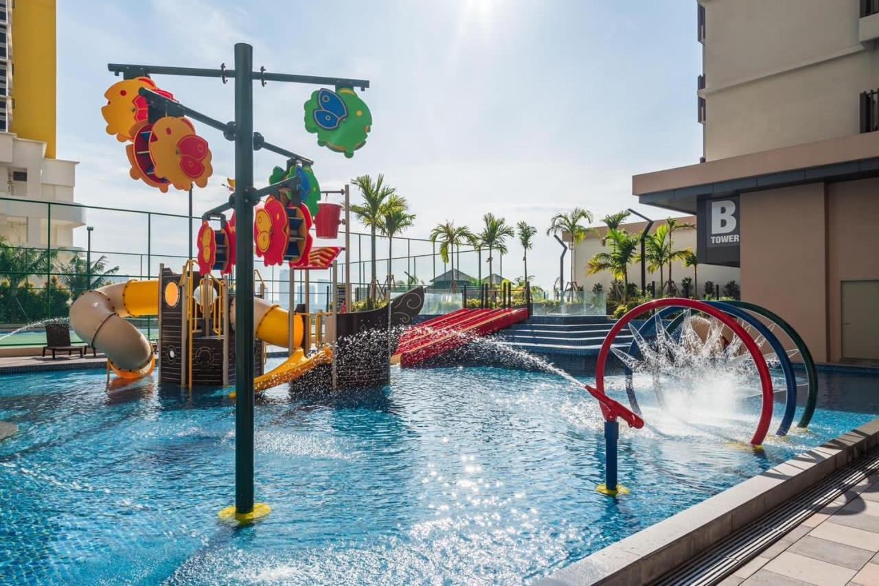 New Bali Residence Seaview L 8 Pax L Kids Friendly L Water Theme Park L 5Mins To Jonker L Kids Slide Malacca Exterior foto